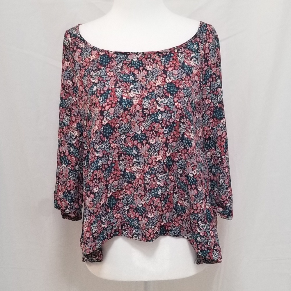 About A Girl Los Angeles Crop Top